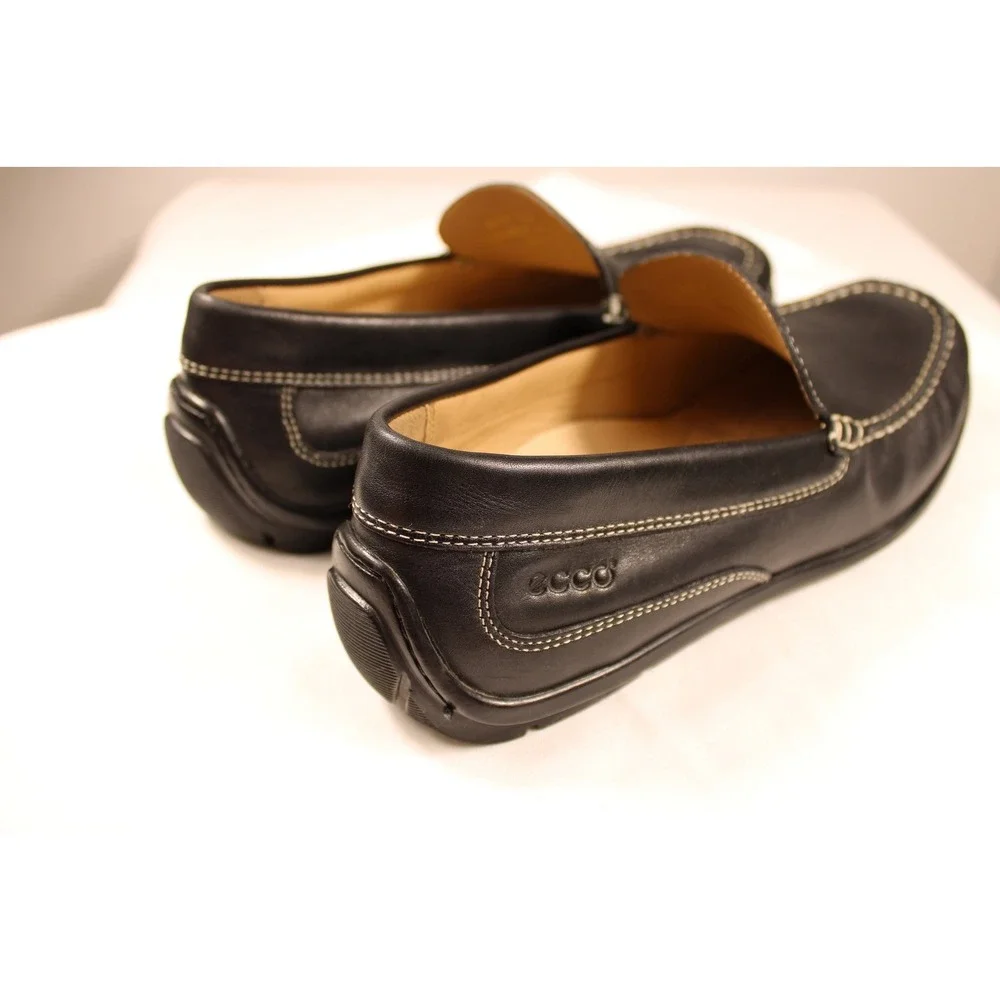 ECCO Mens Driving Loafers Shoes Size US 9.5 EU 43 Black Leather Slip On
